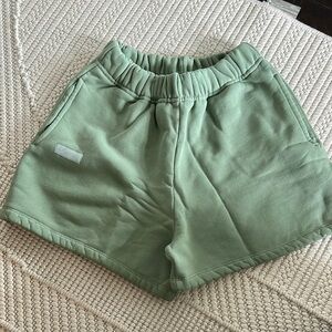 Set Active Sweat Shorts in Meadow